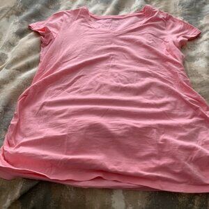 Old Navy Pink Maternity Tee; Size Large